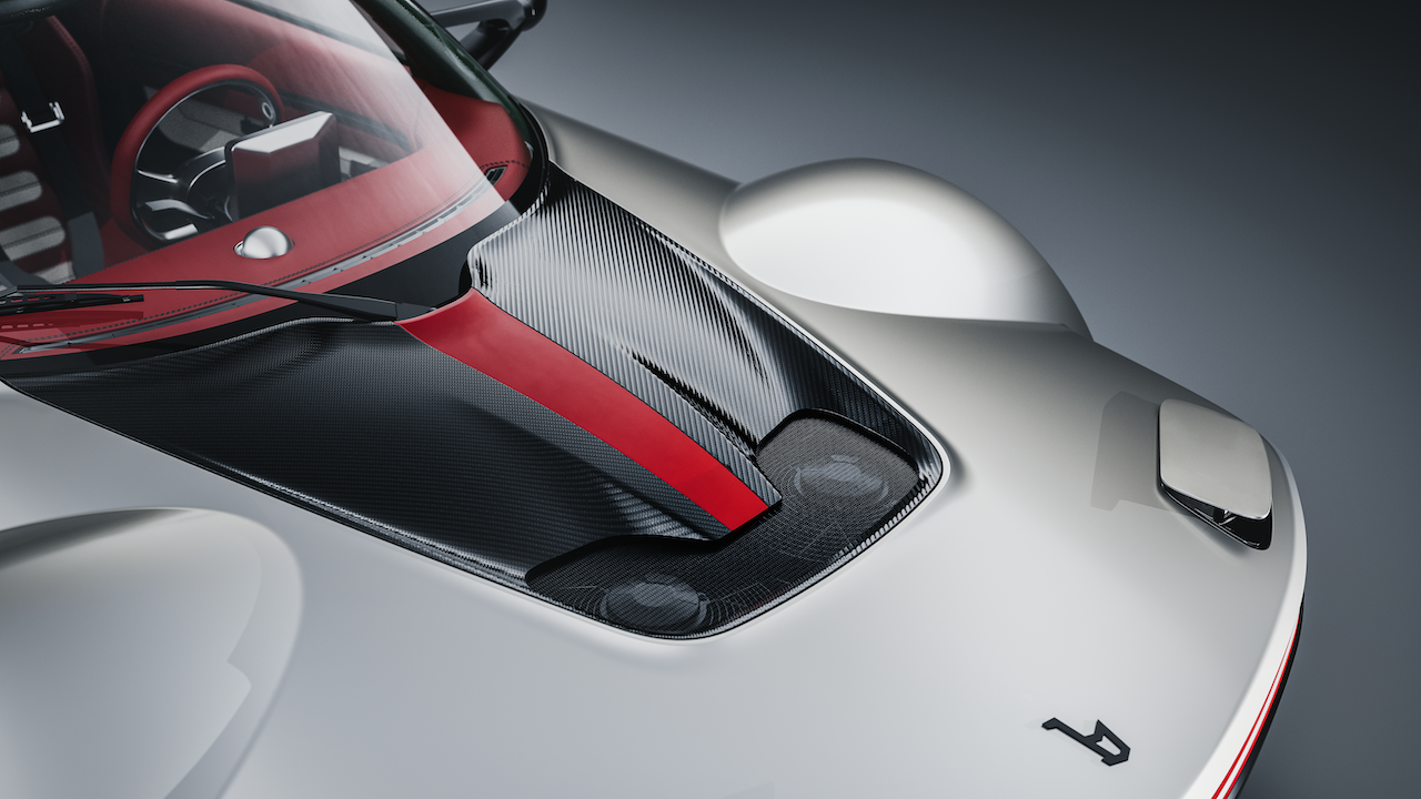 Bertone_Runabout_Full_front_hood